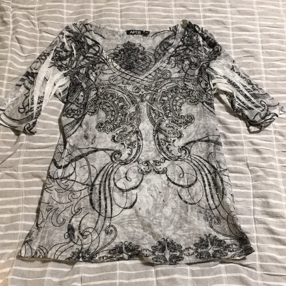 Jewel top